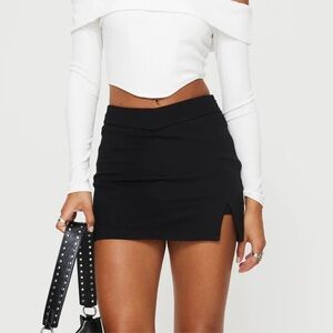 Princess Polly Skort (brand new never worn)